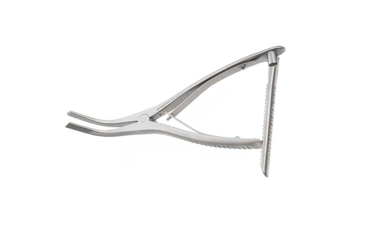 Saxena Bone Grafting Retractor | Orthopedic | Surgical Instruments ...