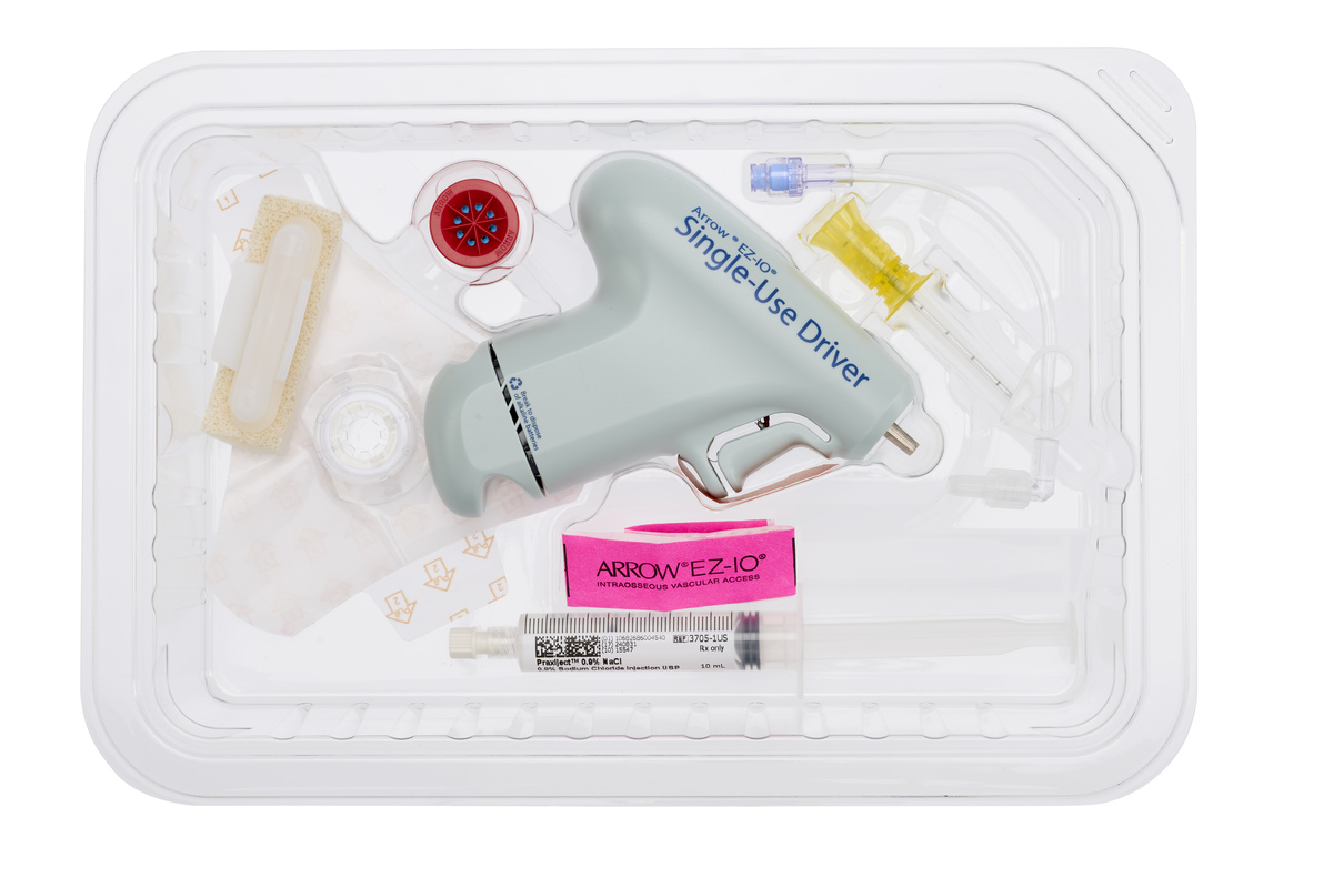 Arrow™ EZ-IO™ Intraosseous Access Tray + Single-Use Power Driver ...
