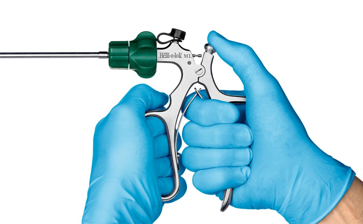 Weck Device Weck® Hem-o-lok® Endoscopic Ligation Appliers for Polymer Clips ...